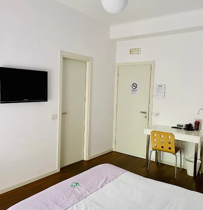 Via Padova 165-1